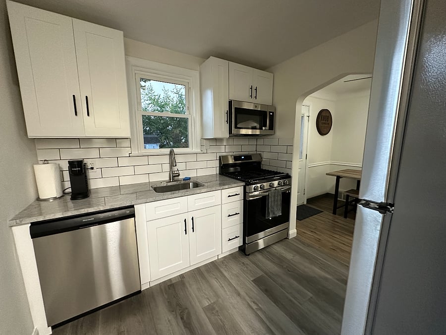 Furnished Finder property 628549_1 photo 4