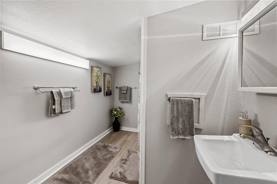 Furnished Finder property 628579_1 photo 17