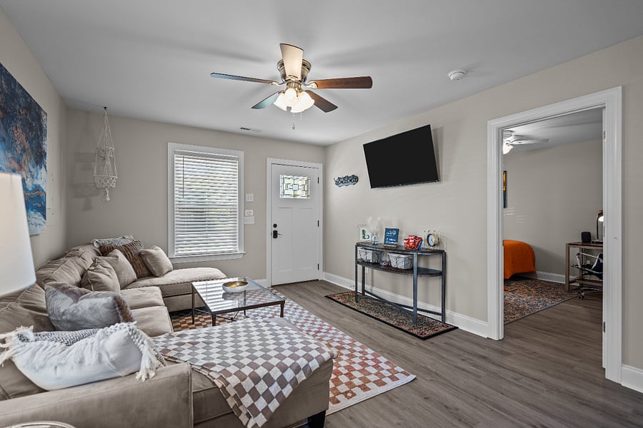 Furnished Finder property 628589_1 photo 10