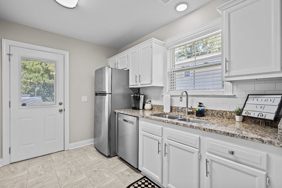 Furnished Finder property 628589_1 photo 19