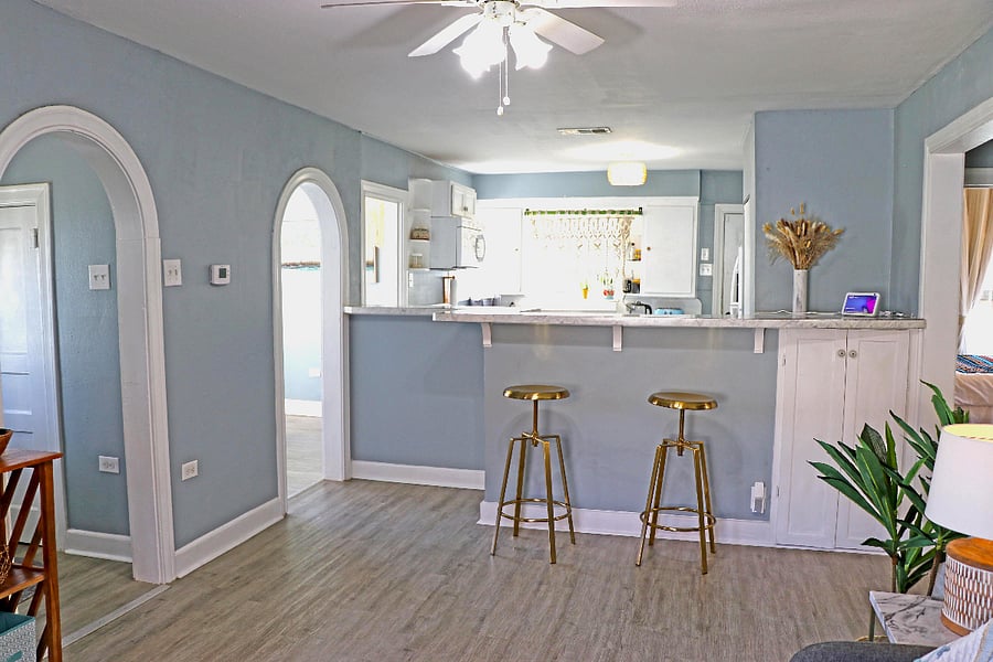 Ceiling fans in all main areas / rooms.