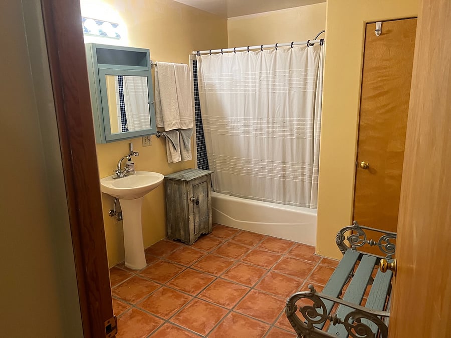 Furnished Finder property 628661_1 photo 7