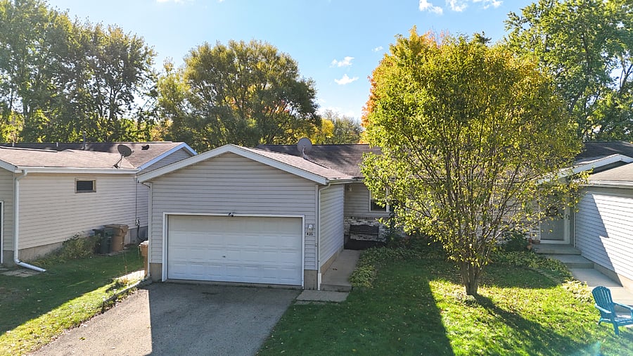 Front view of the property - Please note that tenants do not have access to the garage.