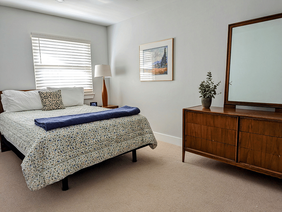 Bedroom 2:  Primary bedroom with on suite bath and walk in closet.  High quality queen bed with adjustable base