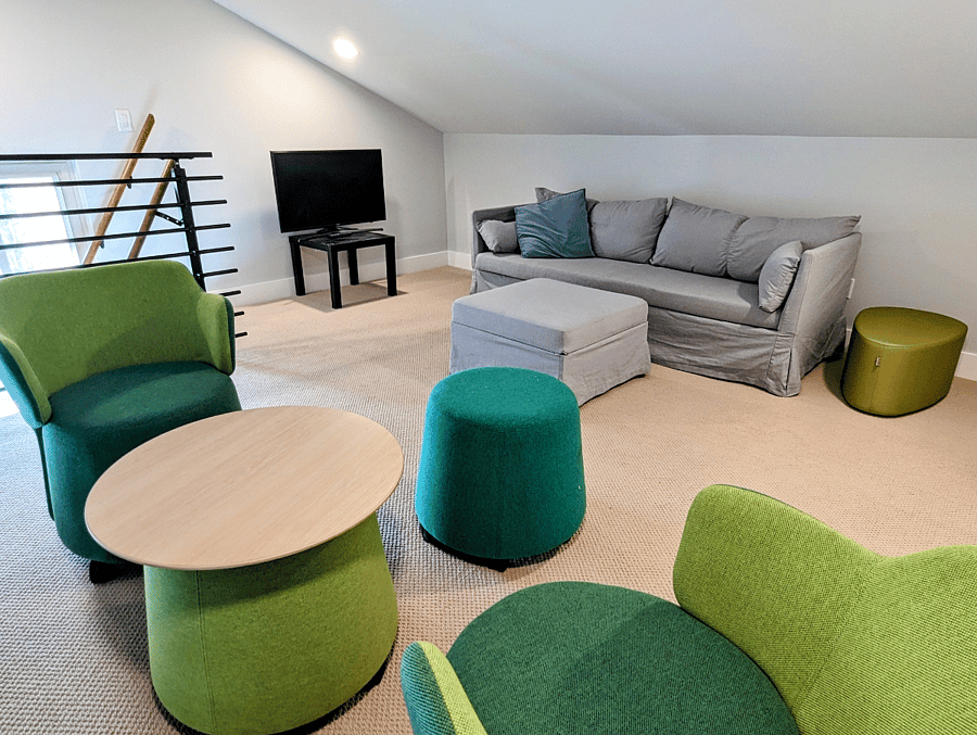 Alternate view of loft area