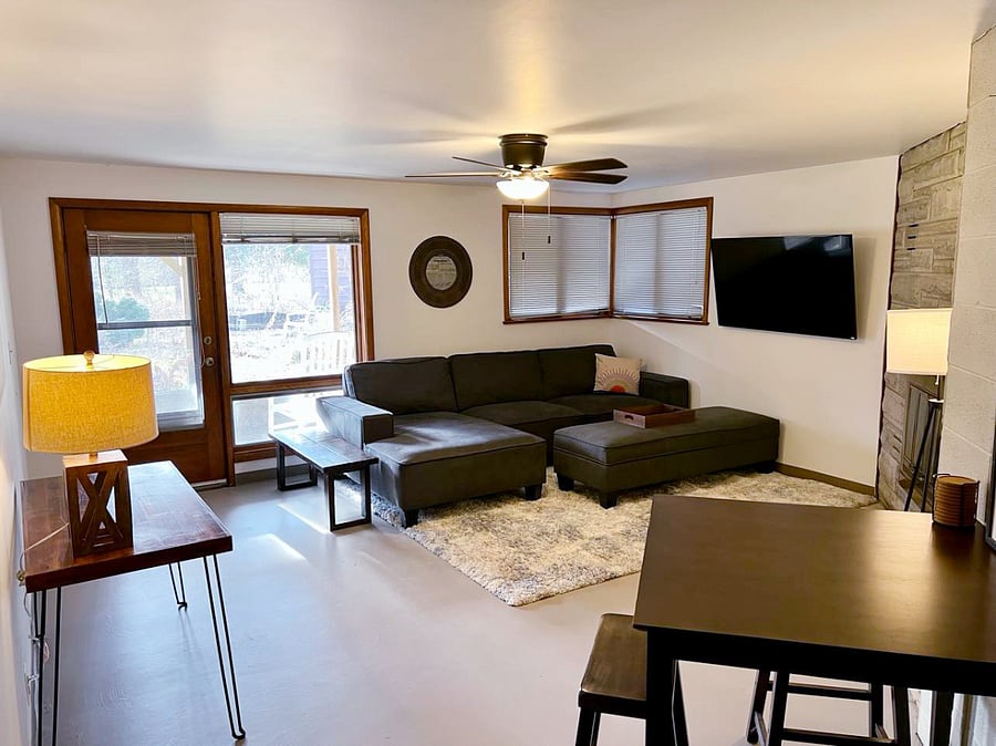 Furnished Finder property 628713_1 photo 2