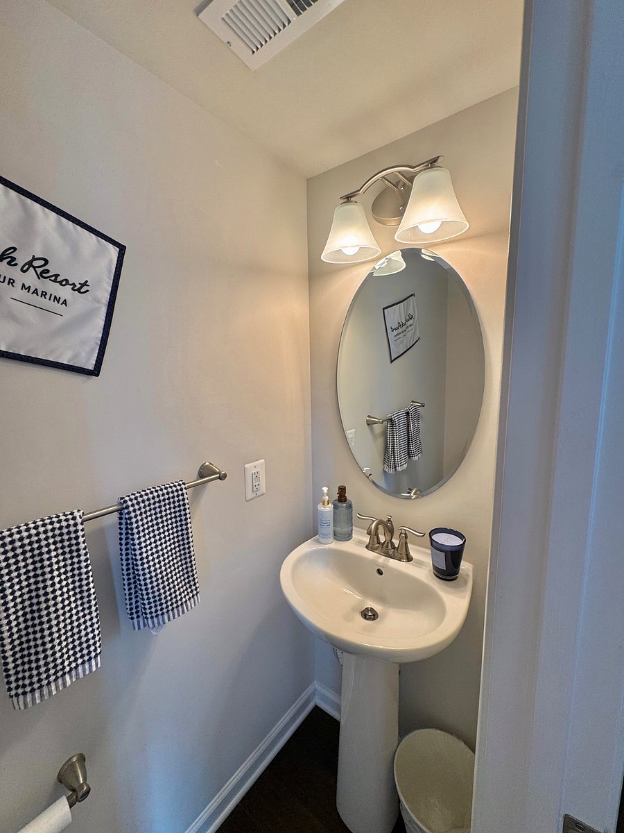 Furnished Finder property 628734_1 photo 4