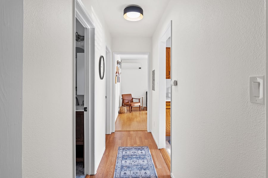 Furnished Finder property 628771_1 photo 17