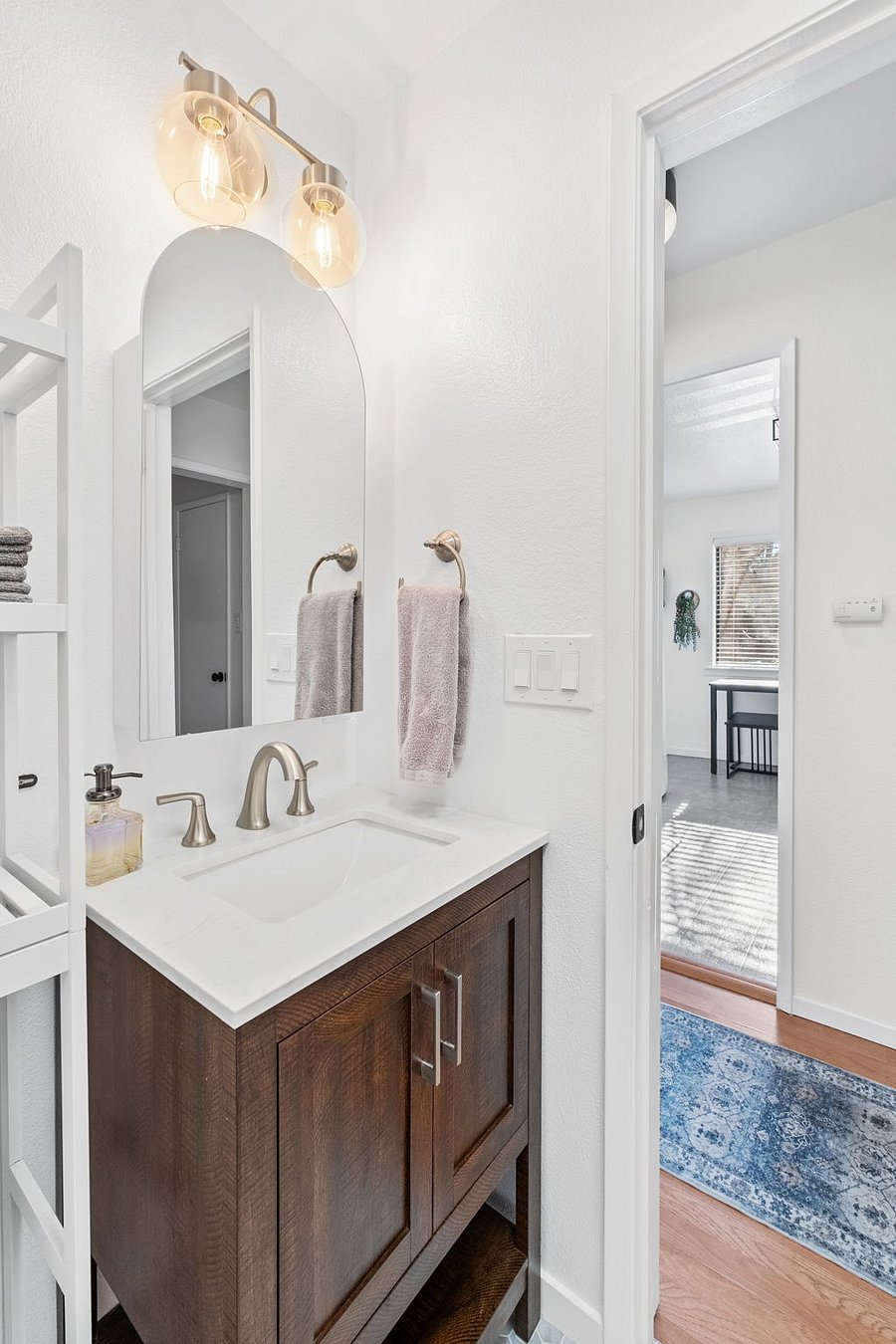 Furnished Finder property 628771_1 photo 16