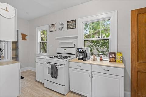 Furnished Finder property 628776_1 photo 17