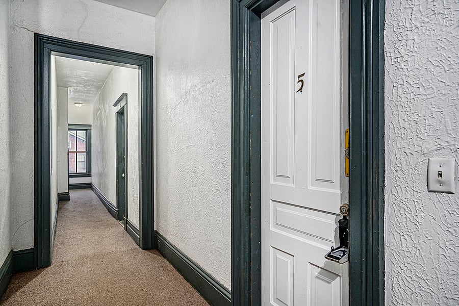 Furnished Finder property 628784_1 photo 3
