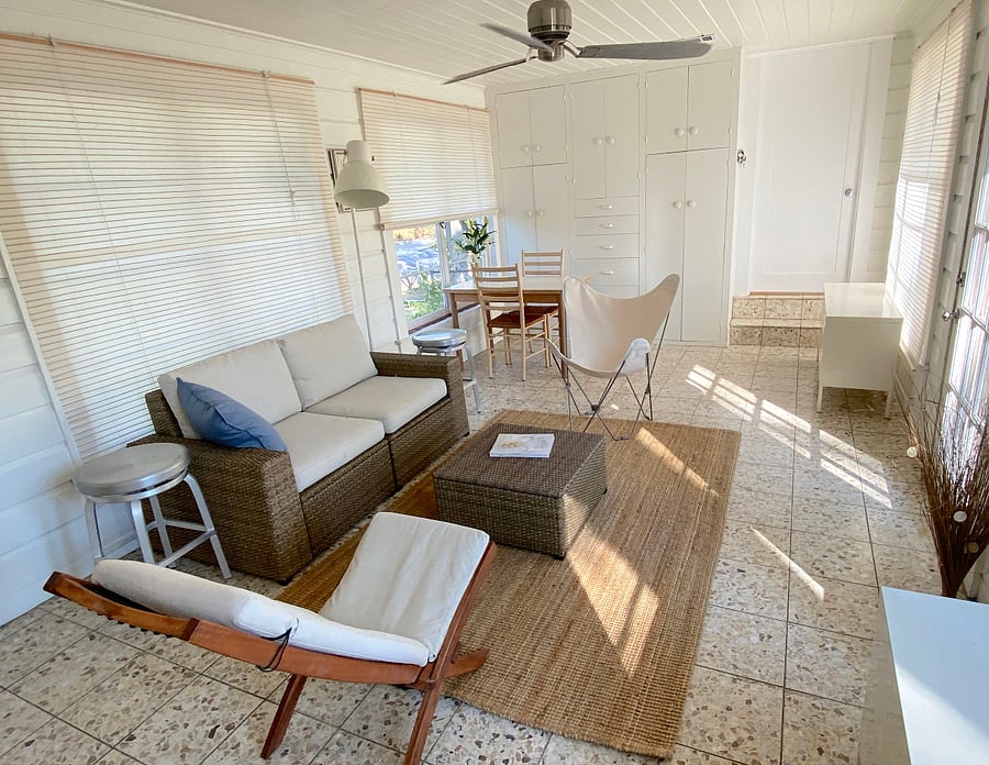 Living/Dining Area