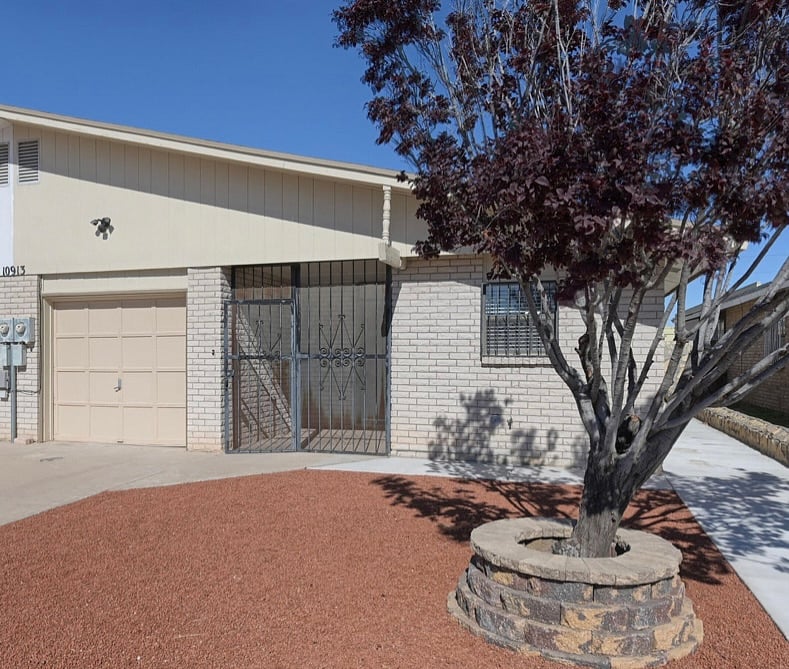 Furnished Finder property 628853_1 photo 23