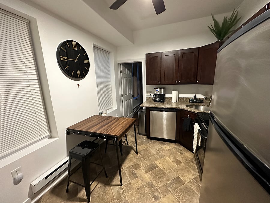 Furnished Finder property 628878_1 photo 5