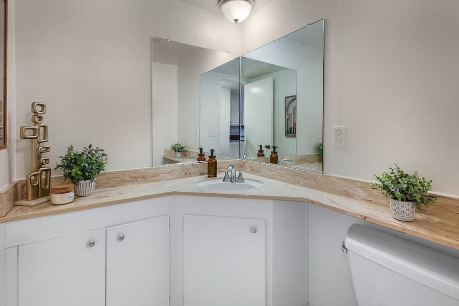 Furnished Finder property 628980_1 photo 11