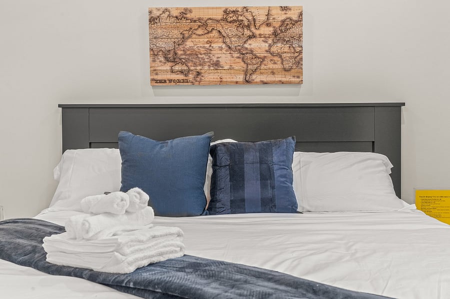 All bedrooms feature noise machines with instructions, blackout curtains, triple ceiling with thermal and noise insulation. Every window is brand new (2022). Still, you may hear the occasional exterior sound or noise from the upstairs penthouse unit