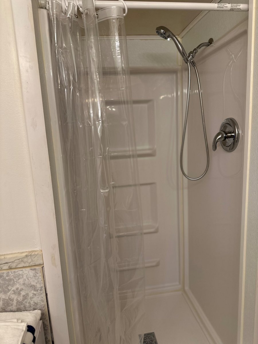 Furnished Finder property 629128_1 photo 25