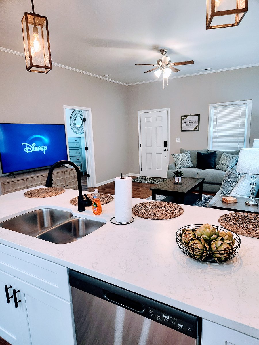 Furnished Finder property 629160_1 photo 3