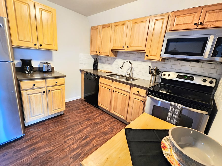 Furnished Finder property 629331_1 photo 7