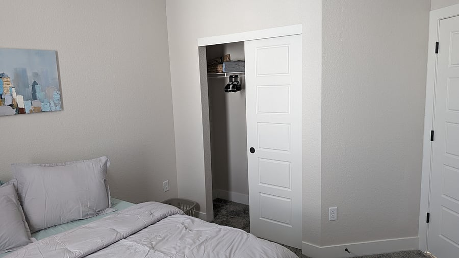 Furnished Finder property 629387_1 photo 3