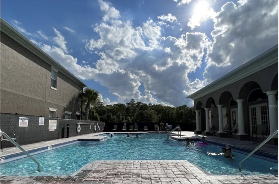Furnished Finder property 629428_1 photo 3
