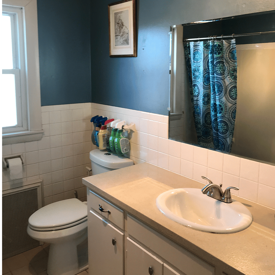 2nd Floor Bathroom:
Full sized tub with rain shower and wand, shower caddy hook in tub, single vanity basin 