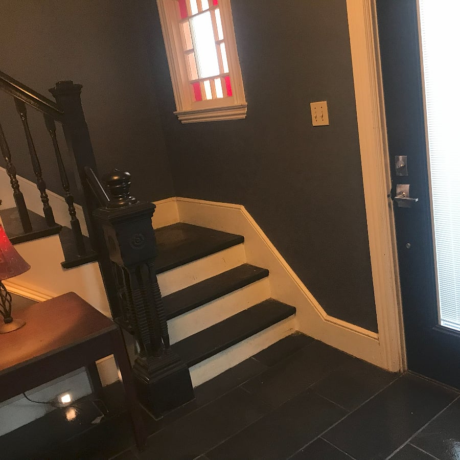 1st Floor - Front Entryway