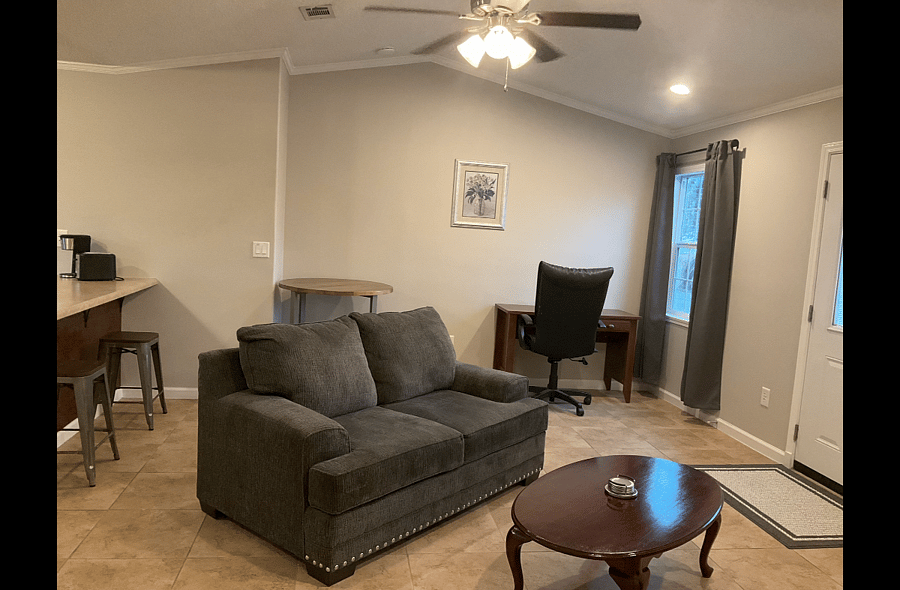 Furnished Finder property 629562_1 photo 3