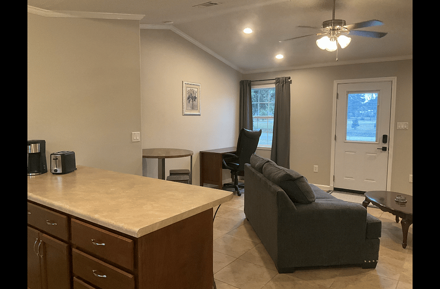 Furnished Finder property 629562_1 photo 4