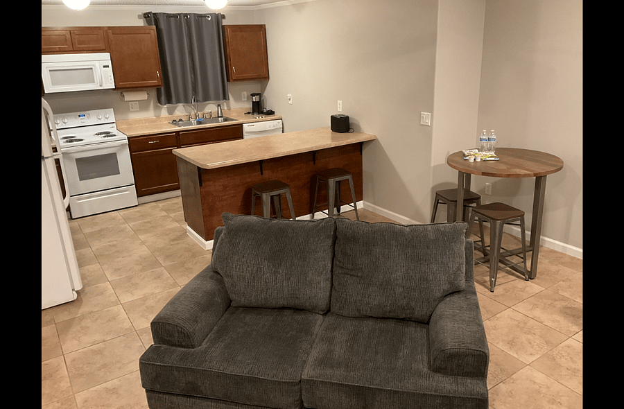 Furnished Finder property 629562_1 photo 1