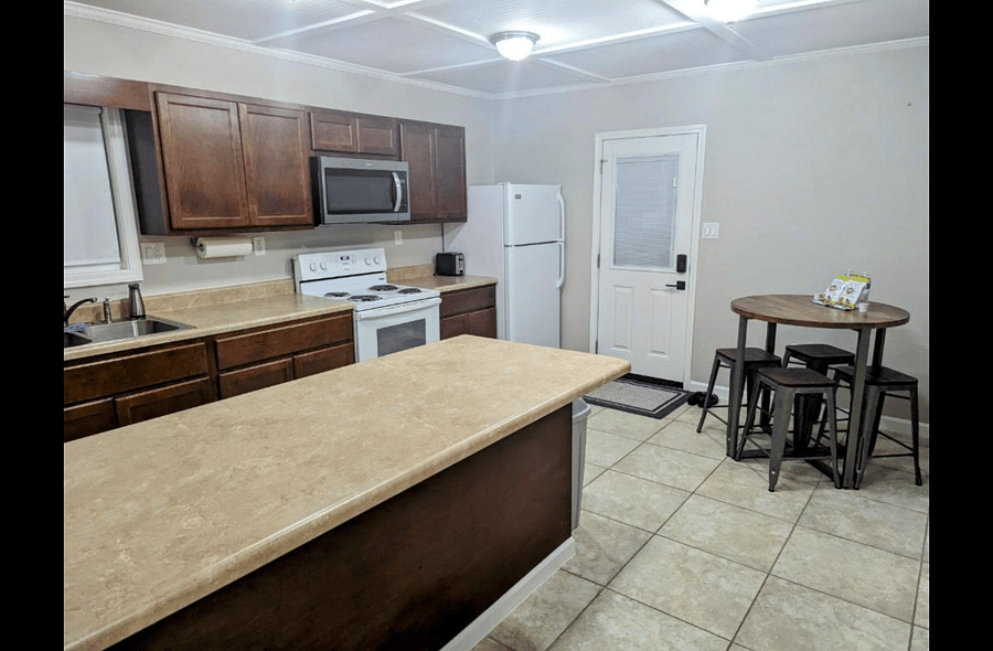 Furnished Finder property 629562_1 photo 30