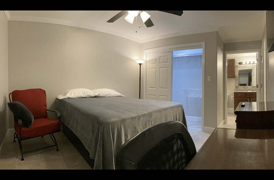 Standard Suite:
All beds in each unit now have two sets of pillows: 2 Medium Firm BeautyRest, and 2 soft but supportive MyPillows.