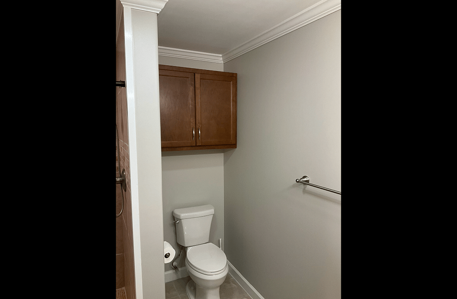 Expanded Luxury Suite's Private Bath.