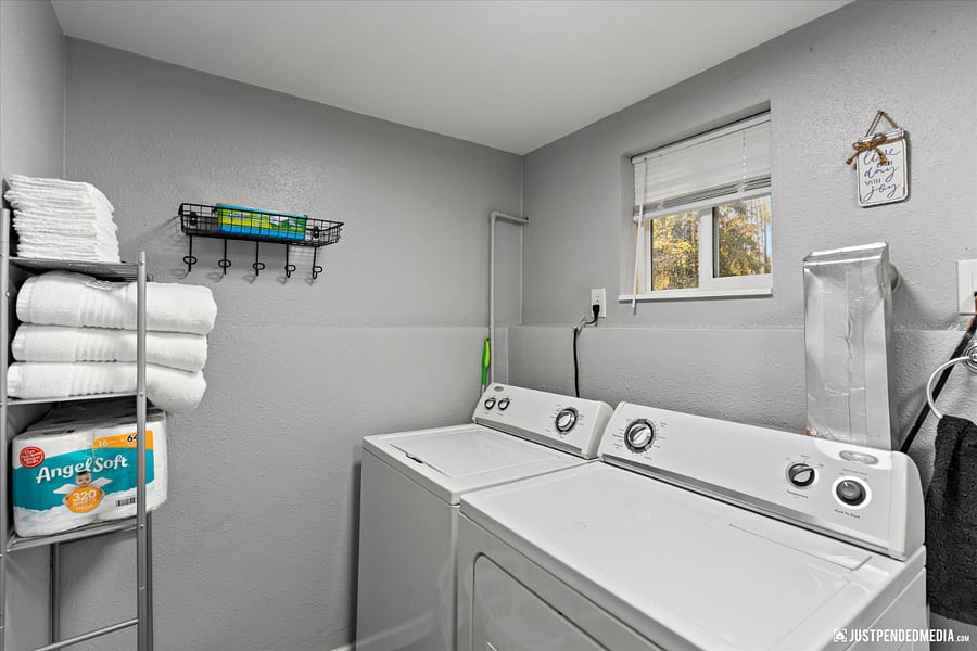 Furnished Finder property 629581_1 photo 3