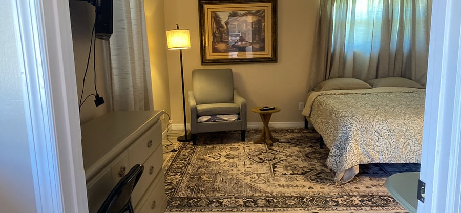 Furnished Finder property 629750_1 photo 4