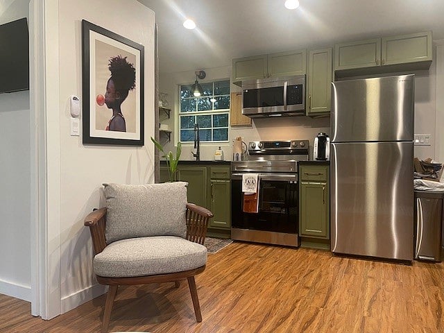 Furnished Finder property 629761_1 photo 5