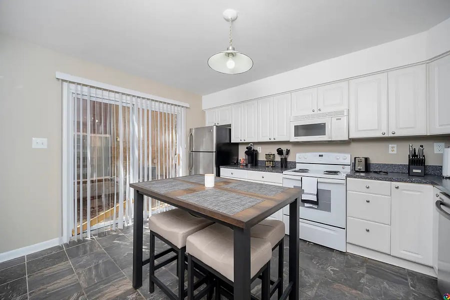 Furnished Finder property 629776_1 photo 9