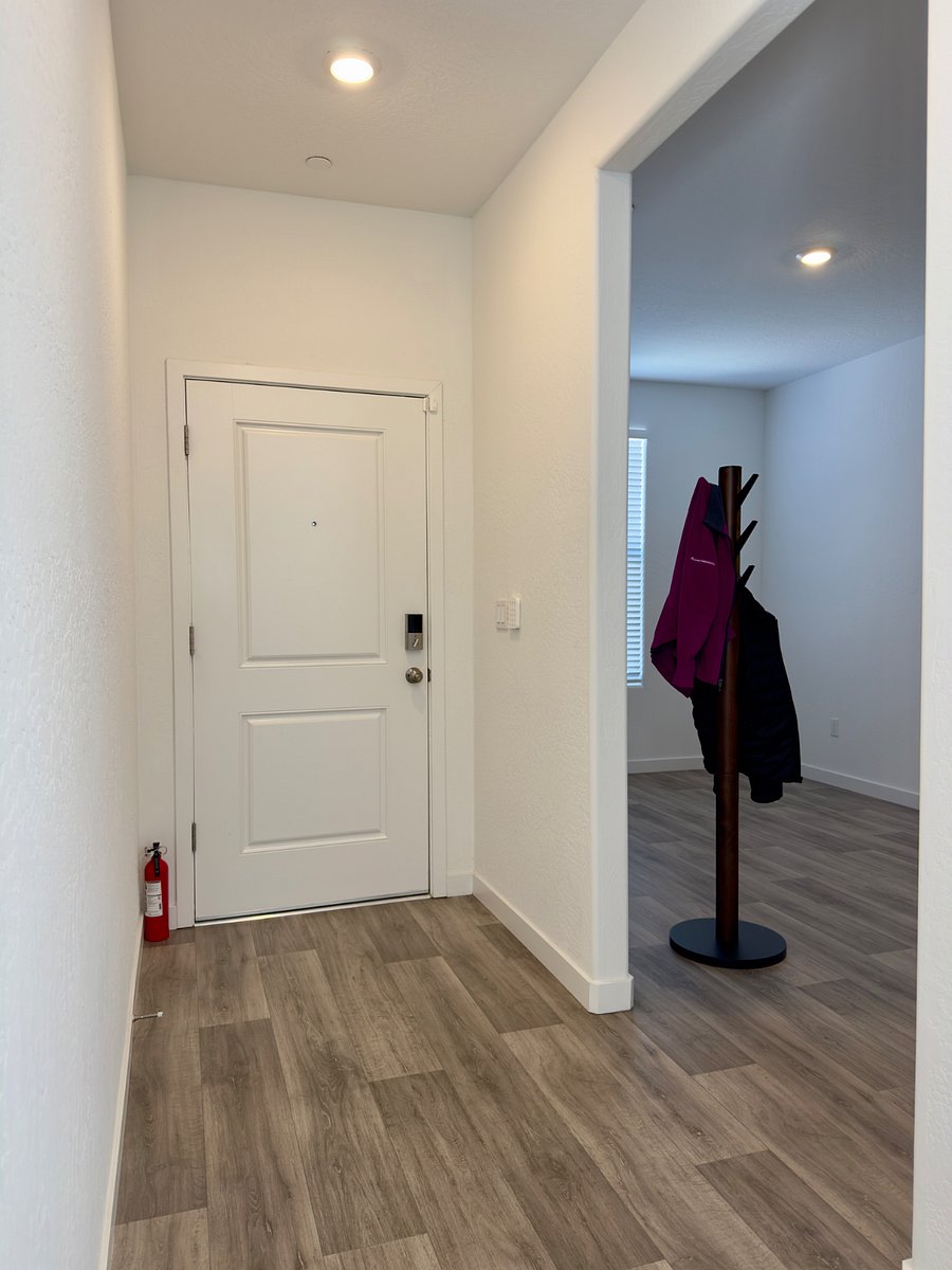 Furnished Finder property 629876_1 photo 17