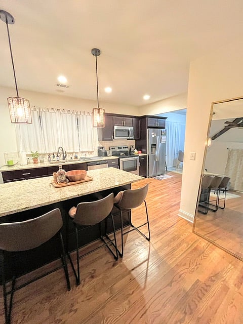 Furnished Finder property 629973_1 photo 7