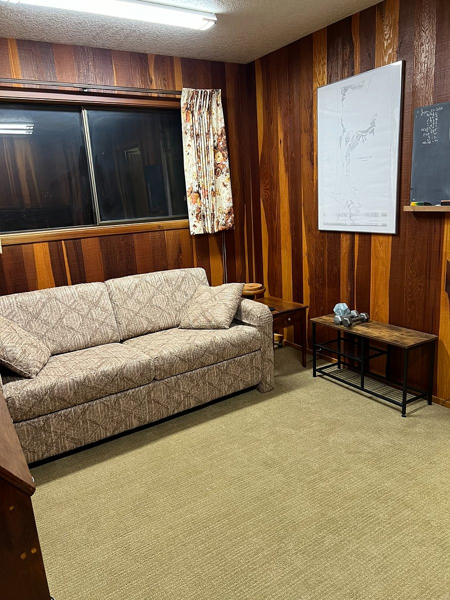 Office/Den/Hobby Room