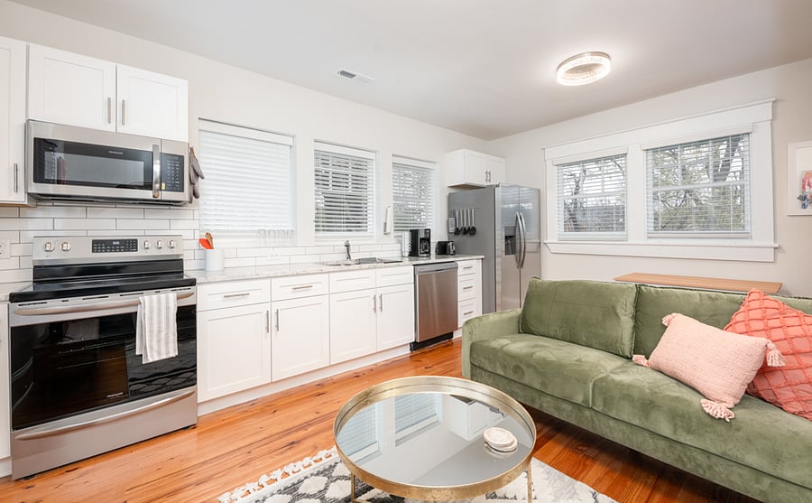 Furnished Finder property 630000_1 photo 5