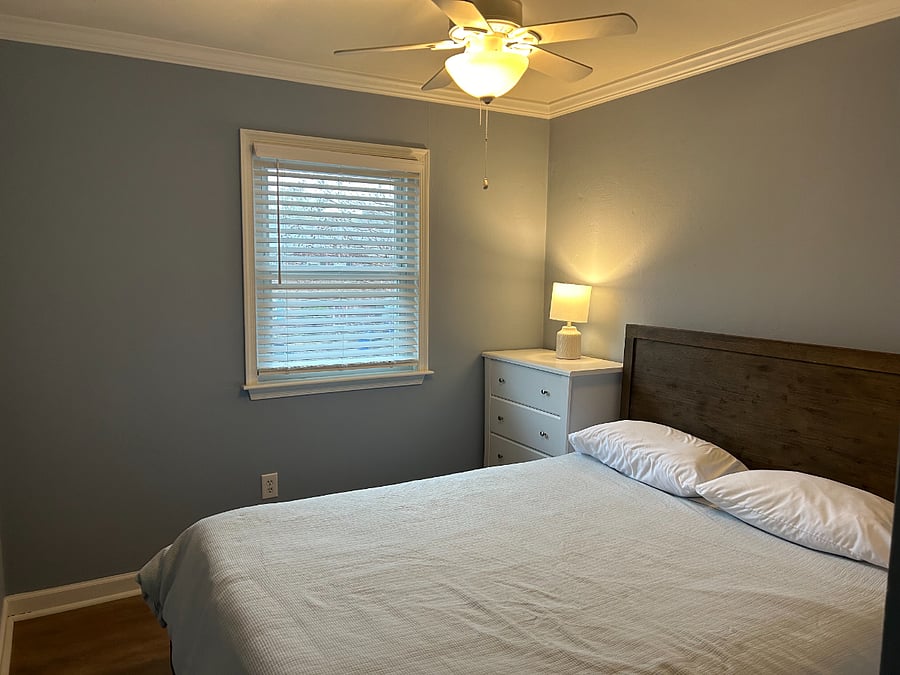 2nd Bedroom with queen bed