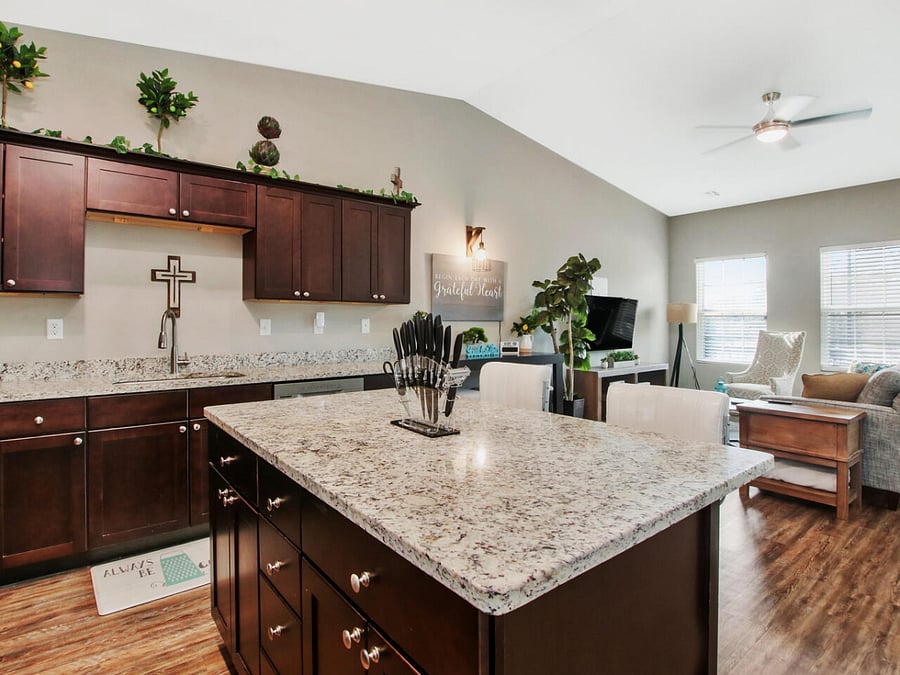 Furnished Finder property 630055_1 photo 6