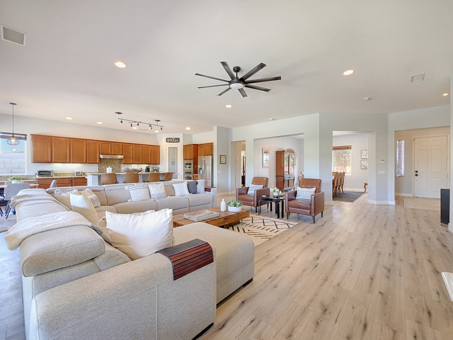 Furnished Finder property 630082_1 photo 4