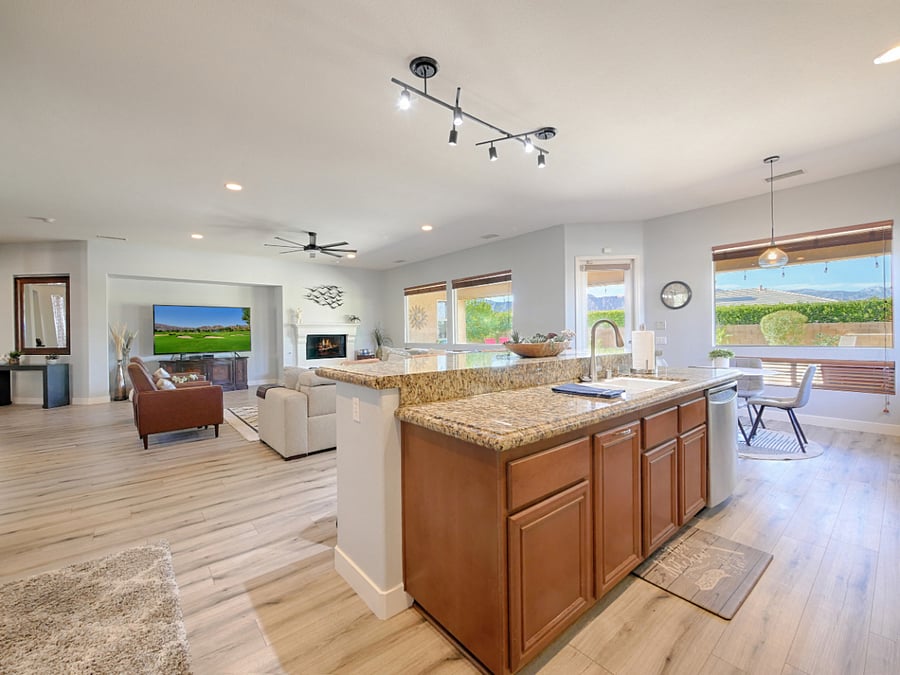 Furnished Finder property 630082_1 photo 8