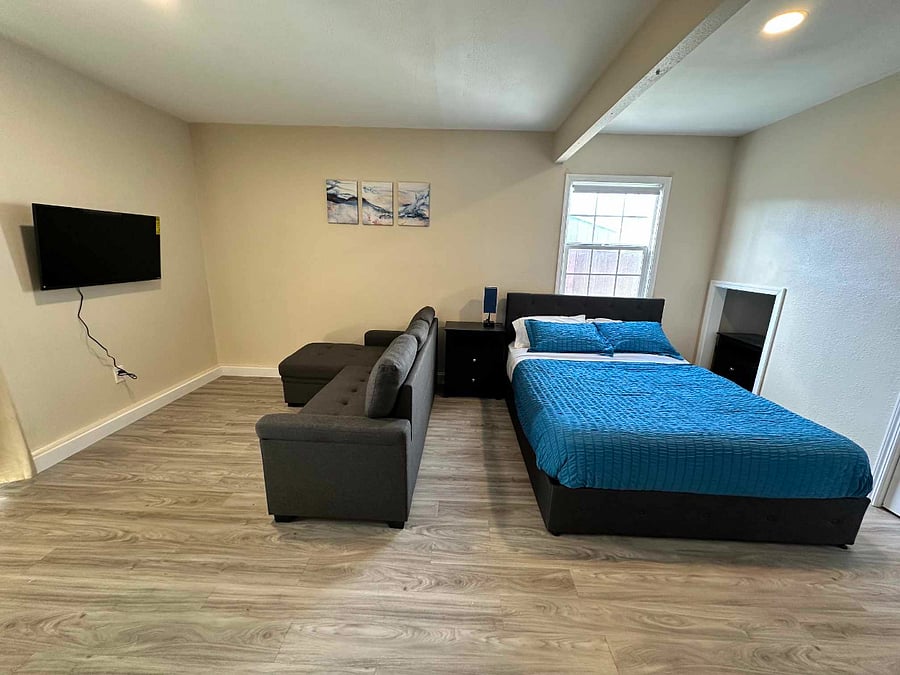Furnished Finder property 630114_1 photo 5