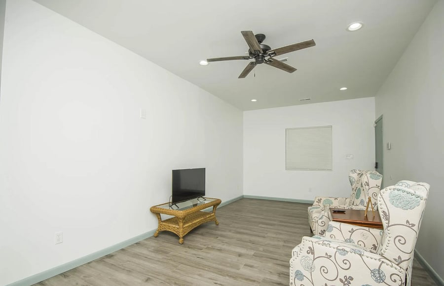 Furnished Finder property 630175_2 photo 15
