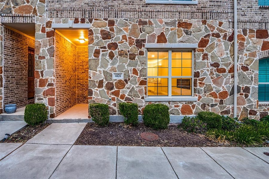 Furnished Finder property 630199_1 photo 1
