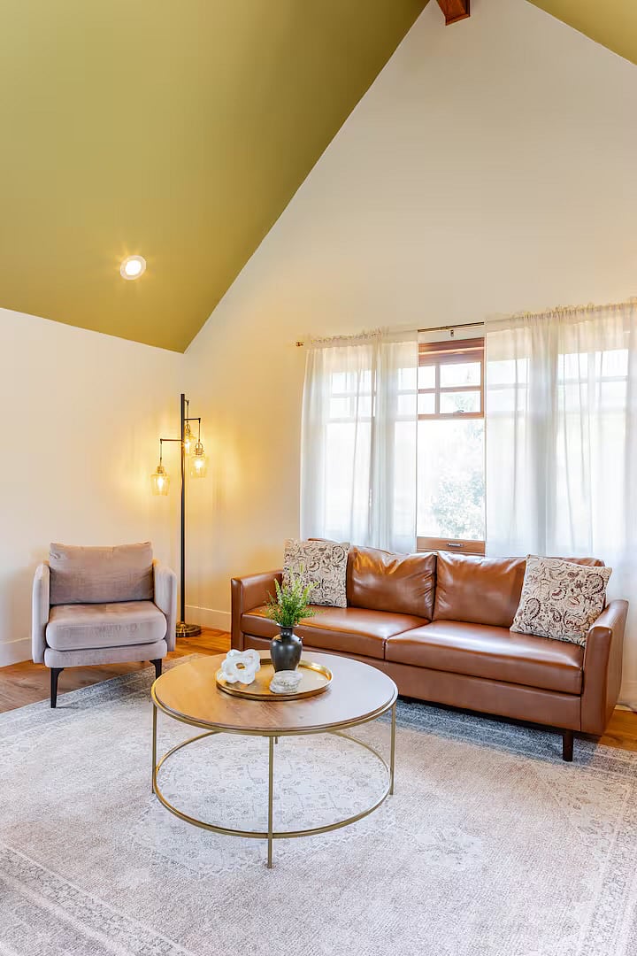 Furnished Finder property 630249_1 photo 4