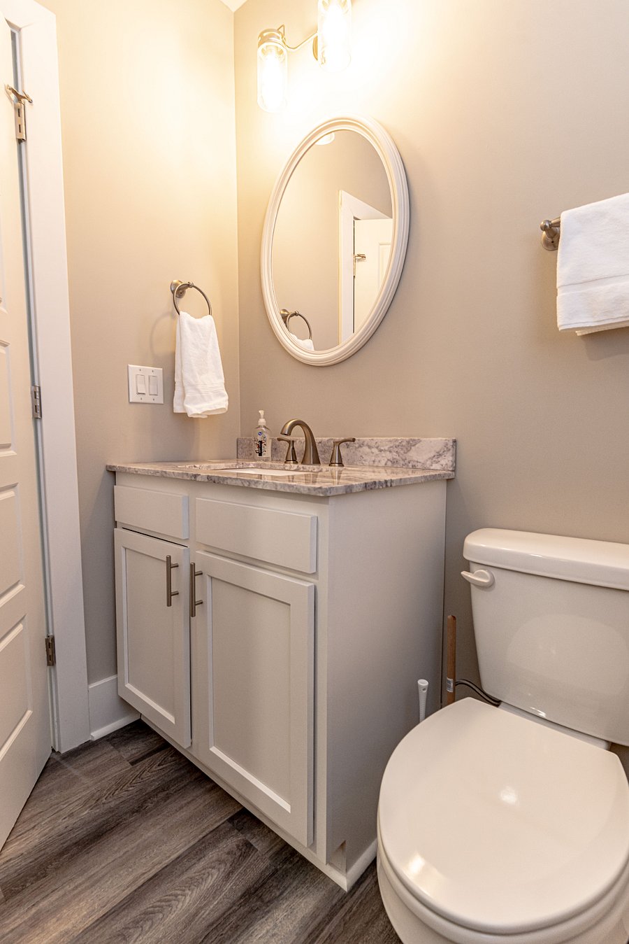 Furnished Finder property 630259_2 photo 17